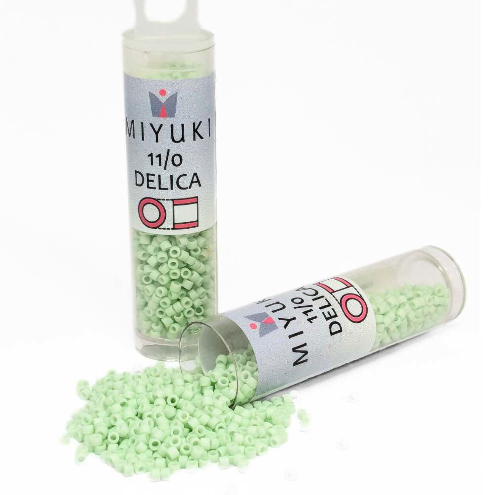 DB1516 Tubo Miyuki Delica 11/0 Matte Opaque Light Mint 7,2gr - Miyukilandia