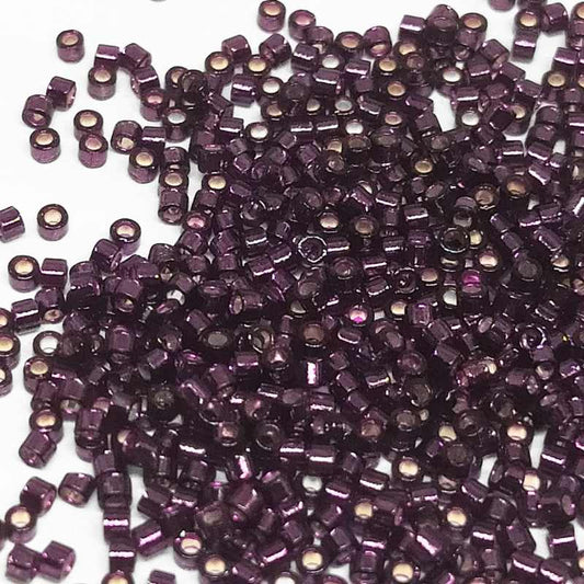 11/0 MIYUKI delica DB0611 - Amethyst Silver Lined - 1gr.  - Miyukilandia