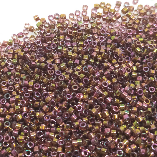 11/0 MIYUKI delica DB0126 - Cinnamon Rainbow Gold Luster 1gr.  - Miyukilandia