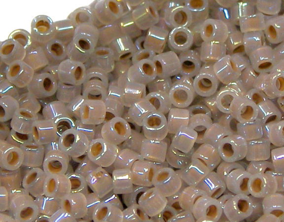 11/0 MIYUKI delica DB1749 - Cocoa Lined AB opal - 1 gr.  - Miyukilandia