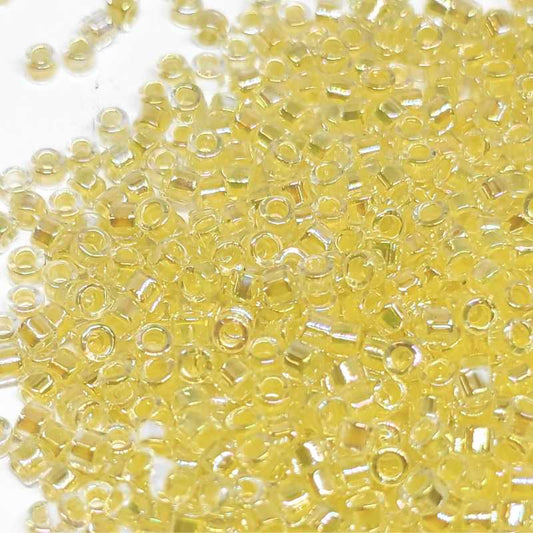 11/0 MIYUKI delica DB0053 - Crystal Pale Jonquil AB Lined -1gr.  - Miyukilandia