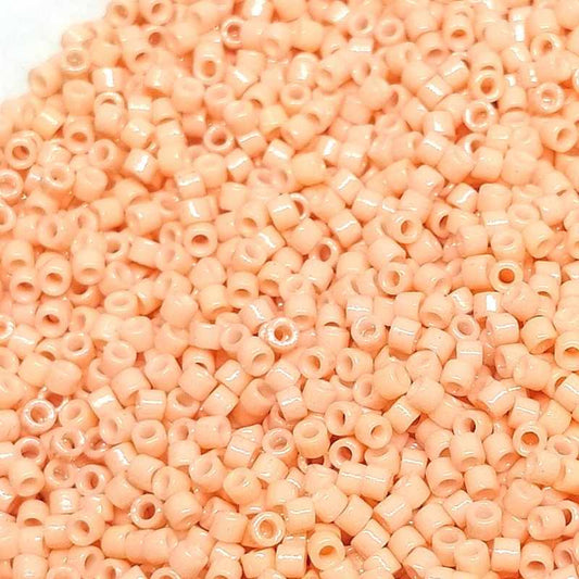 11/0 MIYUKI delica DB2111 - Duracoat Opaque Dyed Tea Rose - 1gr.  - Miyukilandia