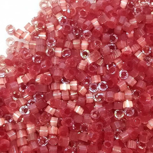 11/0 MIYUKI delica DB1805 - Dyed Dk Berry Silk Satin - 1gr.  - Miyukilandia