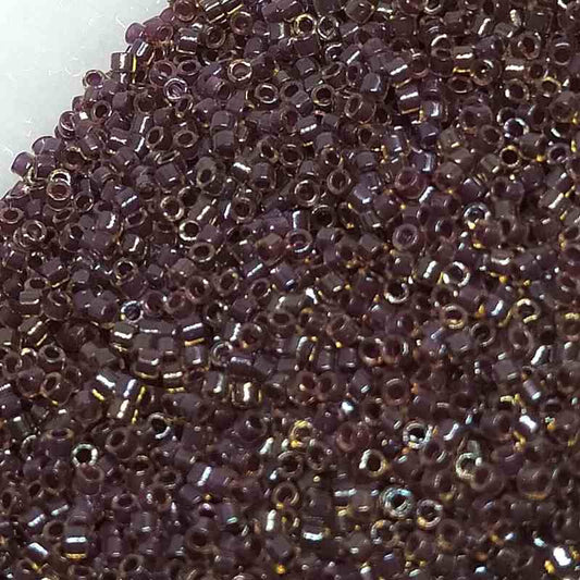 11/0 MIYUKI delica DB0061 - Lined Wine AB - 1gr.  - Miyukilandia