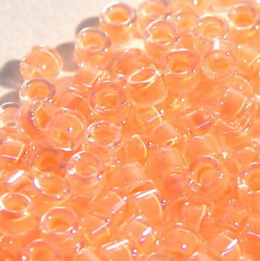 11/0 MIYUKI delica DB2033 - Luminous Creamsicle - 1gr.  - Miyukilandia