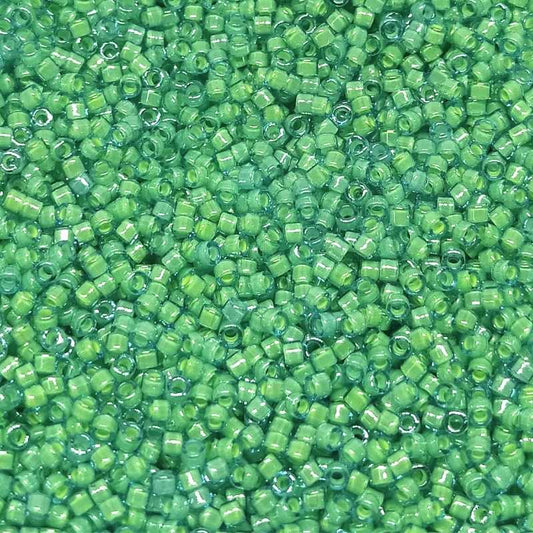 11/0 MIYUKI delica DB2053 - Luminous Mermaid Green - 1gr.  - Miyukilandia