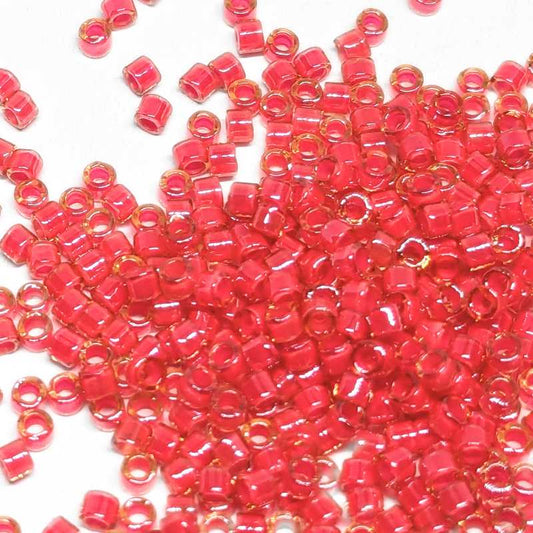 11/0 MIYUKI delica DB2051 - Luminous Poppy Red - 1gr.  - Miyukilandia