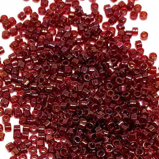 11/0 MIYUKI delica DB0295 - Luster Crystal Red Lined - 1gr.  - Miyukilandia