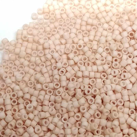 11/0 MIYUKI delica DB0354 - Matte Light Rose - 1gr.  - Miyukilandia