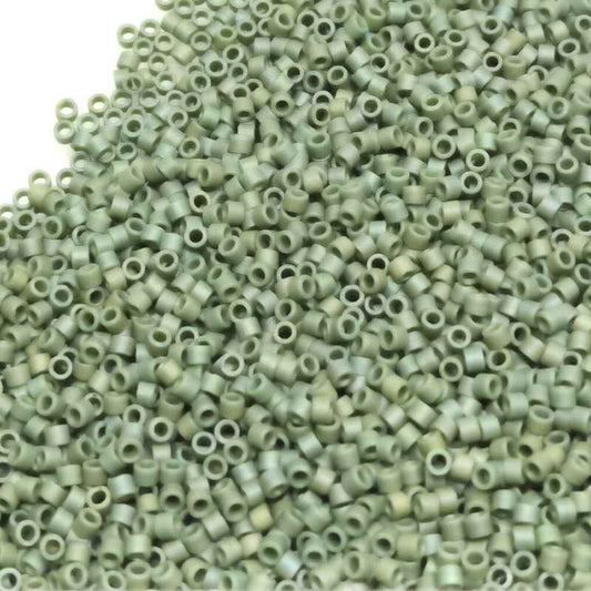 11/0 MIYUKI delica DB1594 - Matte Opaque Avocado AB - 1gr.  - Miyukilandia