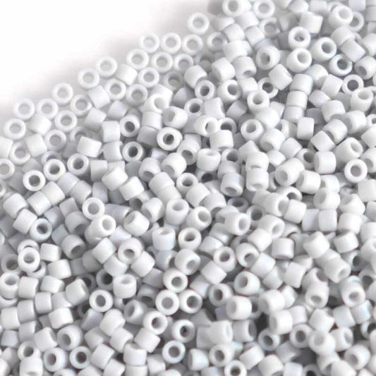 11/0 MIYUKI delica DB1598 - Matte Opaque Ghost Grey AB - 1gr.  - Miyukilandia
