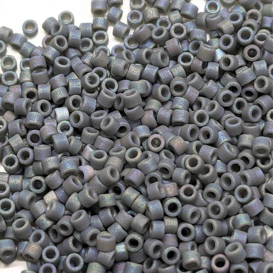 11/0 MIYUKI delica DB0882- Matte Opaque Grey AB - 1gr.  - Miyukilandia