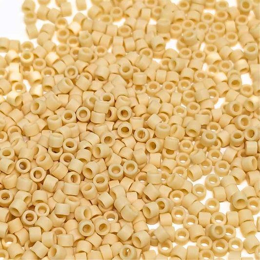 11/0 MIYUKI delica DB1581 - Matte Opaque Pear - 1gr.  - Miyukilandia