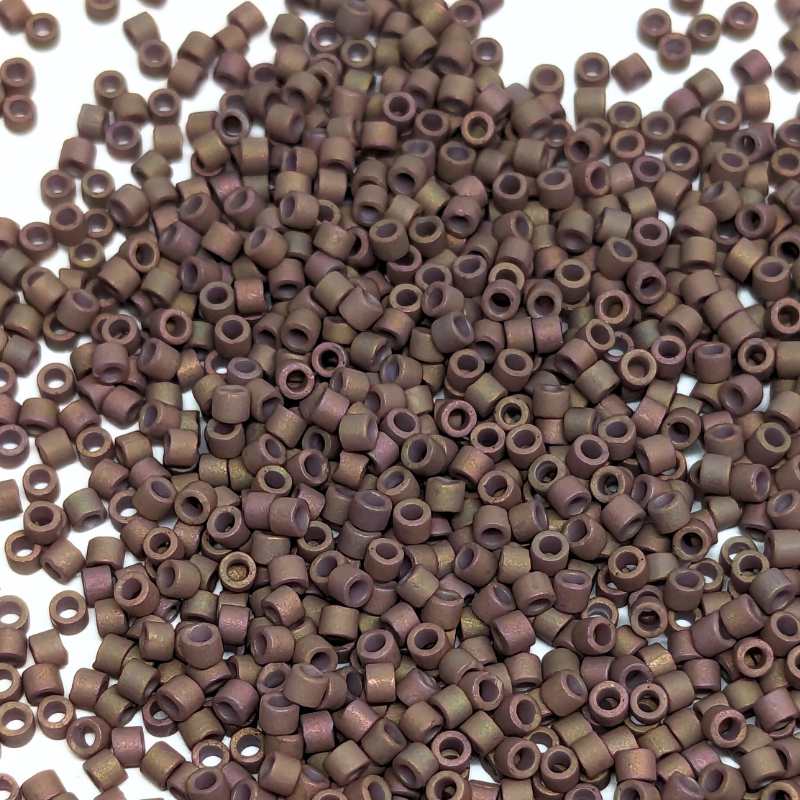 11/0 MIYUKI delica DB1061 - Metallic Mate Dusky Gold - 1gr.  - Miyukilandia