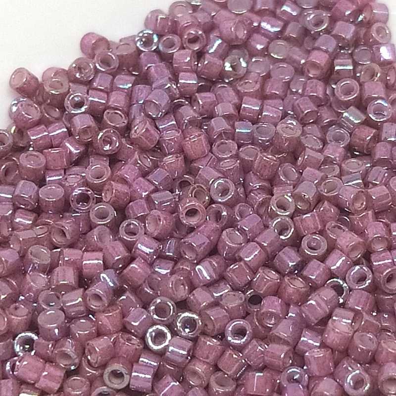 11/0 MIYUKI delica DB1015 - Metallic Raspberry Gold Iris - 1gr.  - Miyukilandia