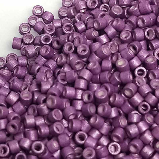 11/0 MIYUKI delica DB1173 - Metallic Semi-Frosted Magenta - 1gr  - Miyukilandia