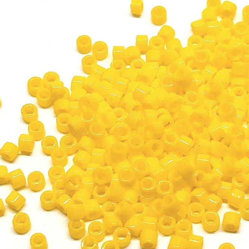 11/0 MIYUKI delica DB1132 - Opaque Canary - 1gr.  - Miyukilandia