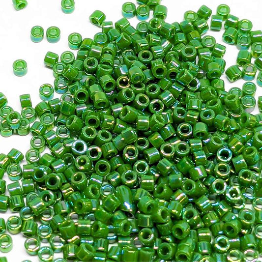 11/0 MIYUKI delica DB0163 - Opaque Green AB - 1gr.  - Miyukilandia