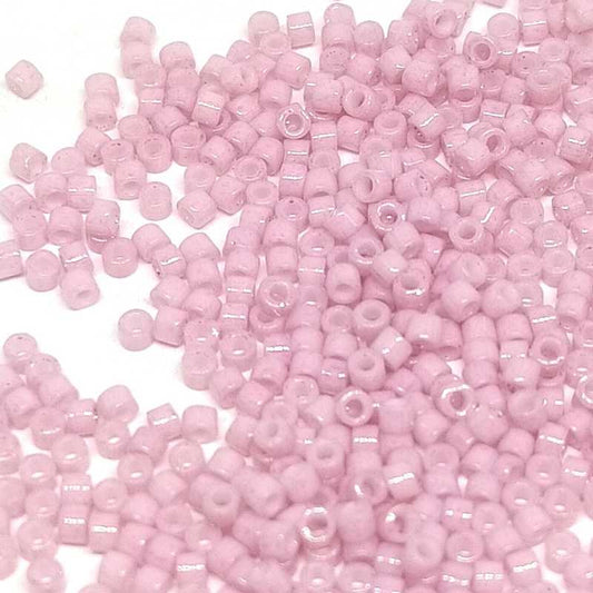 11/0 MIYUKI delica DB0210 - Opaque Old Rose Luster - 1gr.  - Miyukilandia