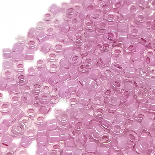 11/0 MIYUKI delica DB0072  - Pale Lilac Lined AB - 1gr.  - Miyukilandia