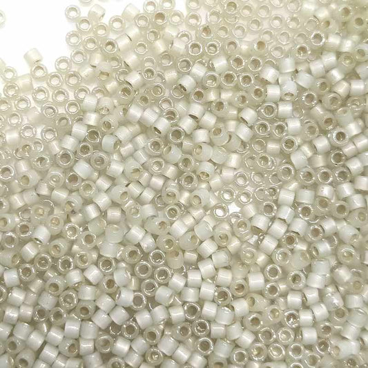11/0 MIYUKI delica DB1453 - Silver Lined Pale Lime Opal - 1gr. - DB1453  - Miyukilandia
