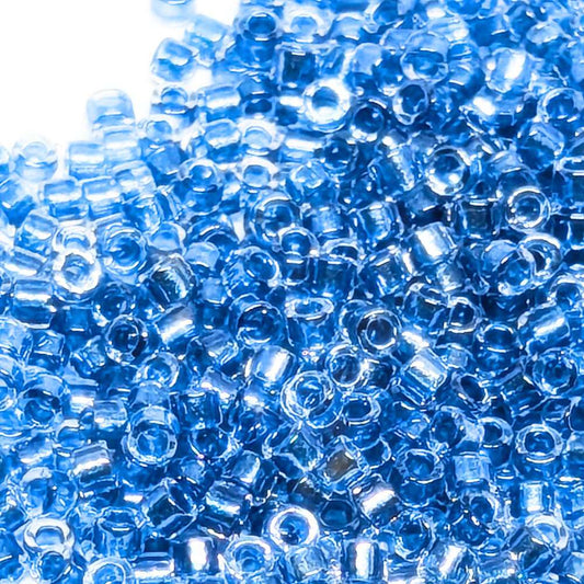 11/0 MIYUKI delica DB0905 - Sparkling Aqua Lined Crystal - 1gr.  - Miyukilandia