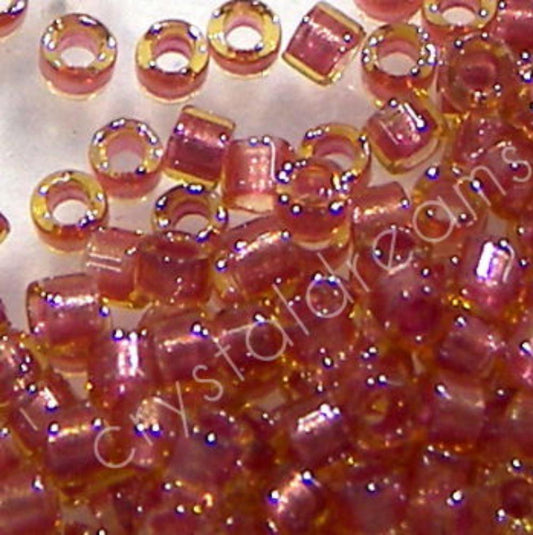 11/0 MIYUKI delica DB0913 - Sparkling Salmon Lined Topaz - 1gr.  - Miyukilandia