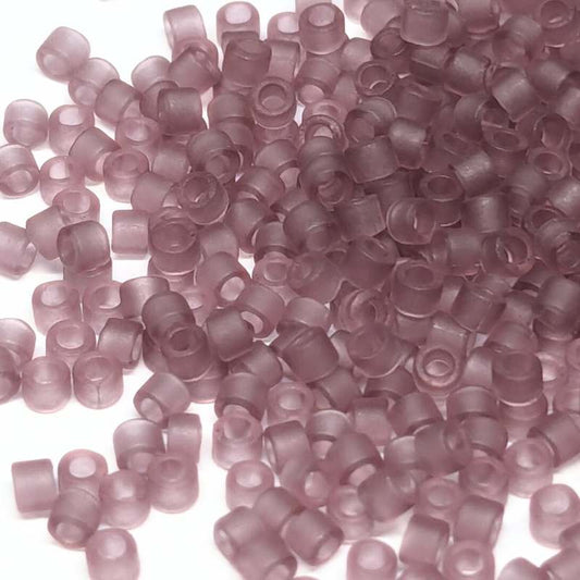 11/0 MIYUKI delica DB0765 - Transparent Mate Amethyst  1 gr.  - Miyukilandia