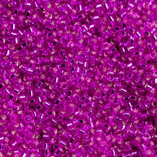11/0 MIYUKI delica DB1340 Silverlined Dyed Fuchsia - 1gr.  - Miyukilandia