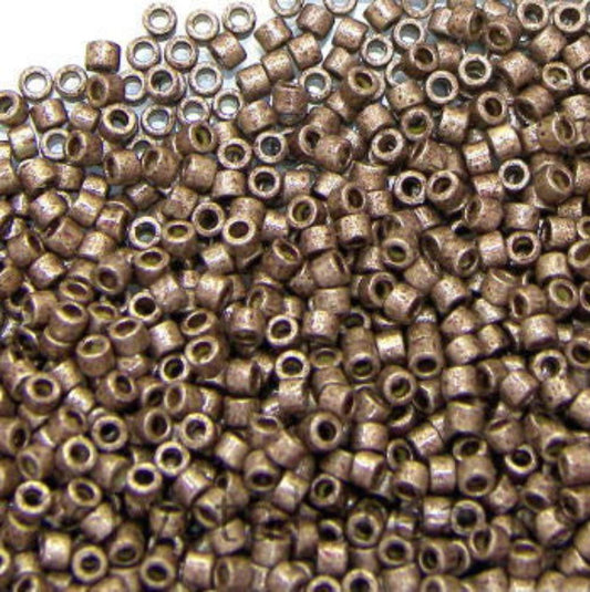 11/0 MIYUKI delica DB1843F Duracoat Galv. Matte Dk Mauve 1gr.  - Miyukilandia