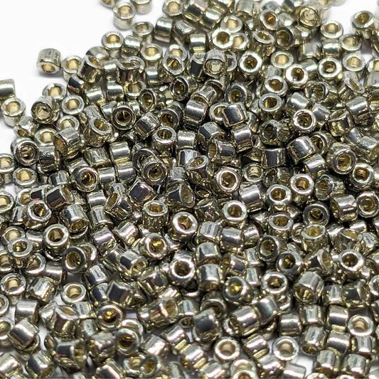 11/0 MIYUKI delica DB1851 Duracoat Galvanized Lt Pewter 1gr.  - Miyukilandia