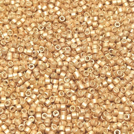 11/0 MIYUKI delica DB1152 Galvanized Semi Frosted Champagne 1gr.  - Miyukilandia