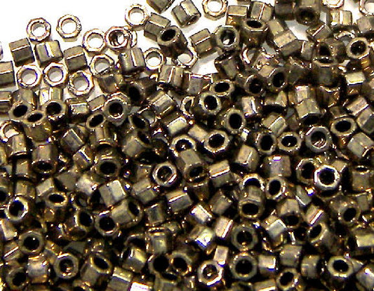 11/0 MIYUKI delica Hex  -Metallic Bronze - DBC022 - 1 gr.  - Miyukilandia