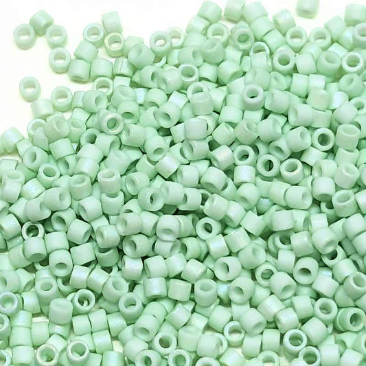 11/0 MIYUKI delica DB1526 Matte Opaque Light Mint AB - 1gr.  - Miyukilandia