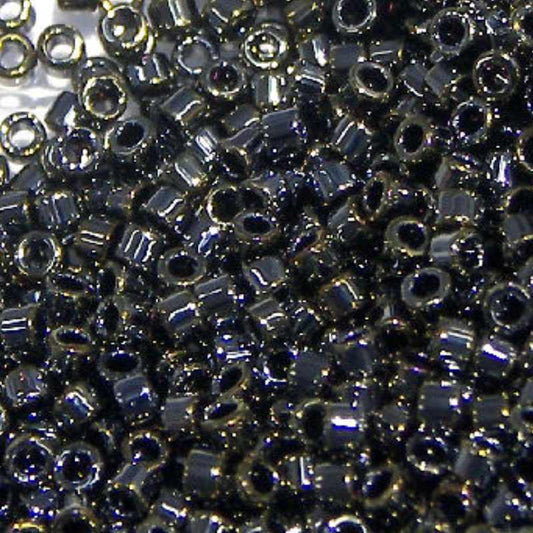 11/0 MIYUKI delica DB0026 Metall. Dk. Steel - 1gr.  - Miyukilandia