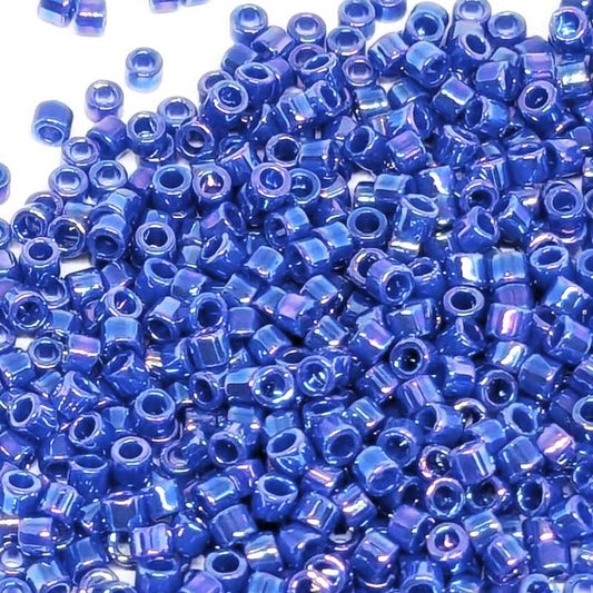 11/0 MIYUKI delica DB1578 Opaque Cyan Blue AB - 1gr.  - Miyukilandia