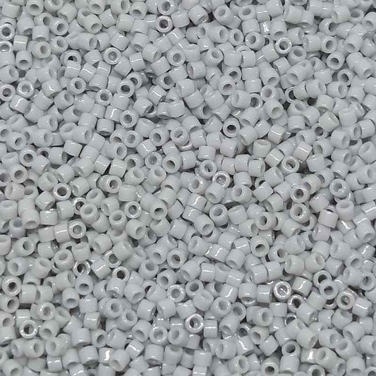 11/0 MIYUKI delica DB1139 Opaque Ghost Gray - 1gr.  - Miyukilandia