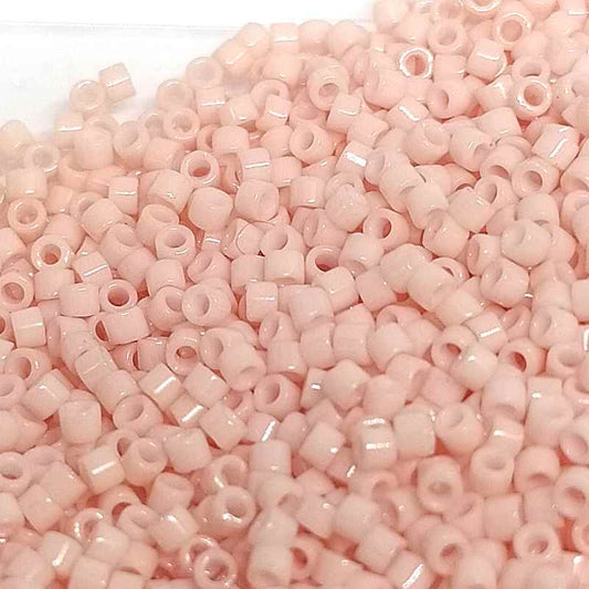 11/0 MIYUKI delica DB1493 Opaque Light Salmon - 1gr. -  - Miyukilandia