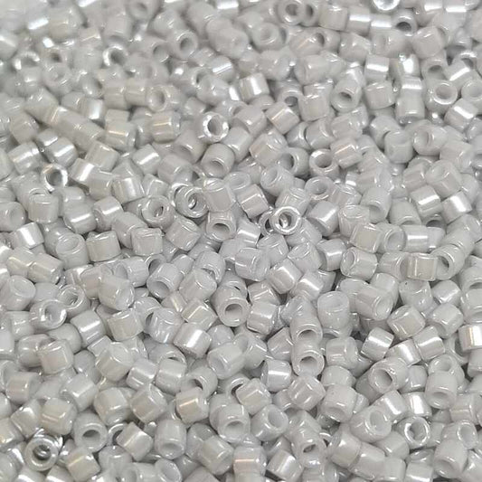 11/0 MIYUKI delica DB1538 Opaque Lt. Smoke Ceylon - 1gr.  - Miyukilandia