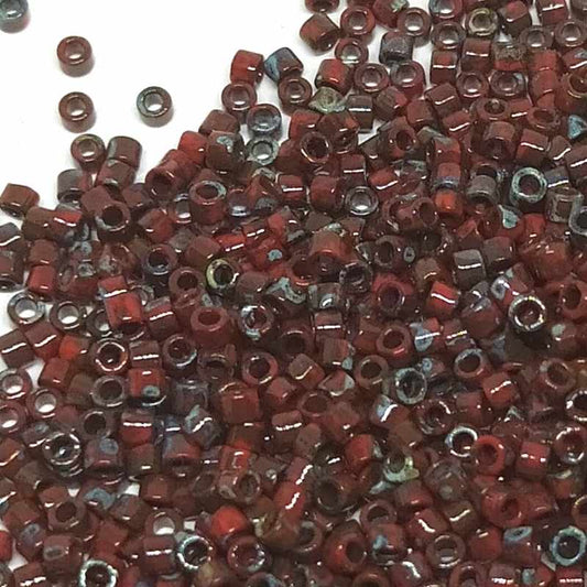 11/0 MIYUKI delica DB2263 Opaque Picasso Red - 1gr. -  - Miyukilandia