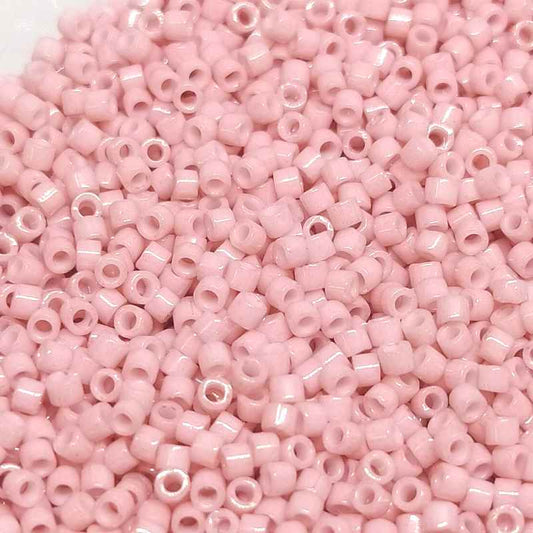 11/0 MIYUKI delica DB1906 Opaque Rose Water  1gr.  - Miyukilandia
