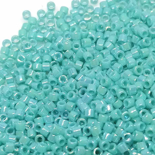 11/0 MIYUKI delica DB1576 Opaque Sea Opal AB - 1gr.  - Miyukilandia