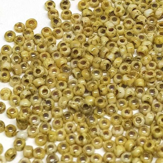 11/0 MIYUKI rocalla Opaque Picasso Yellow 1gr. 4512  - Miyukilandia