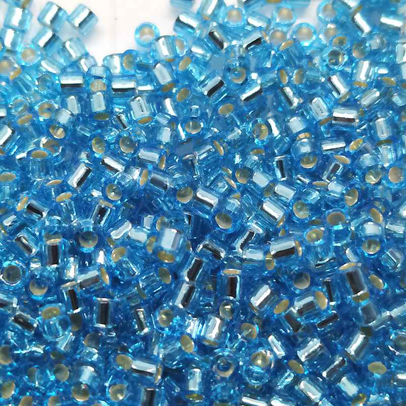 8/0 MIYUKI delica  - Aquamarine S/L - 1gr.  - Miyukilandia