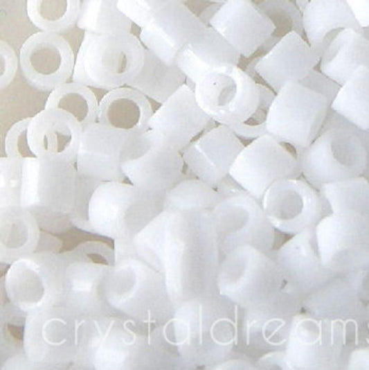 8/0 MIYUKI delica  - Opaque Chalk White - 1gr.  - Miyukilandia