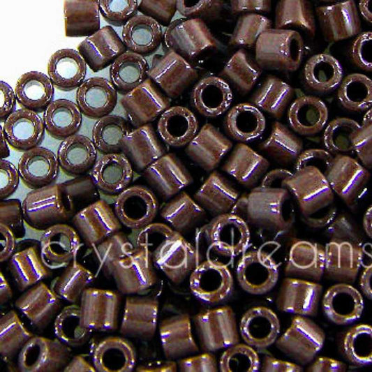 8/0 MIYUKI delica  - Opaque Chocolate Brown - 1gr.  - Miyukilandia
