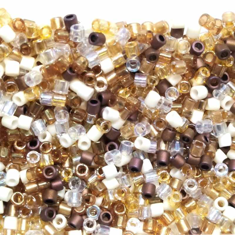 8/0 MIYUKI delica MIX22  - Honey Butter x 1gr.  - Miyukilandia