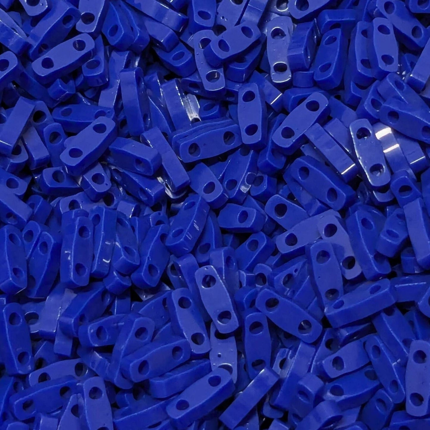 Miyuki Quarter-Tila 5x1,2x1,9mm 1g Opaque Cobalt