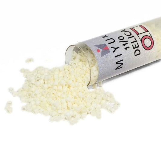 DB0352 Tubo Miyuki Delica 11/0 Matte Cream 7,2gr  - Miyukilandia