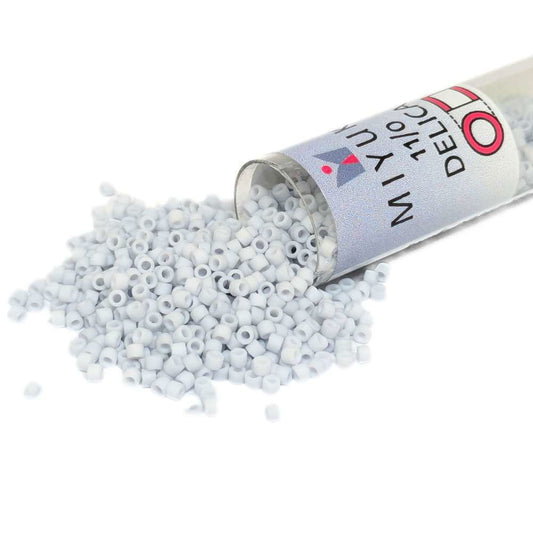 DB0357 Tubo Miyuki Delica 11/0 Matte Light Gray 7,2gr  - Miyukilandia